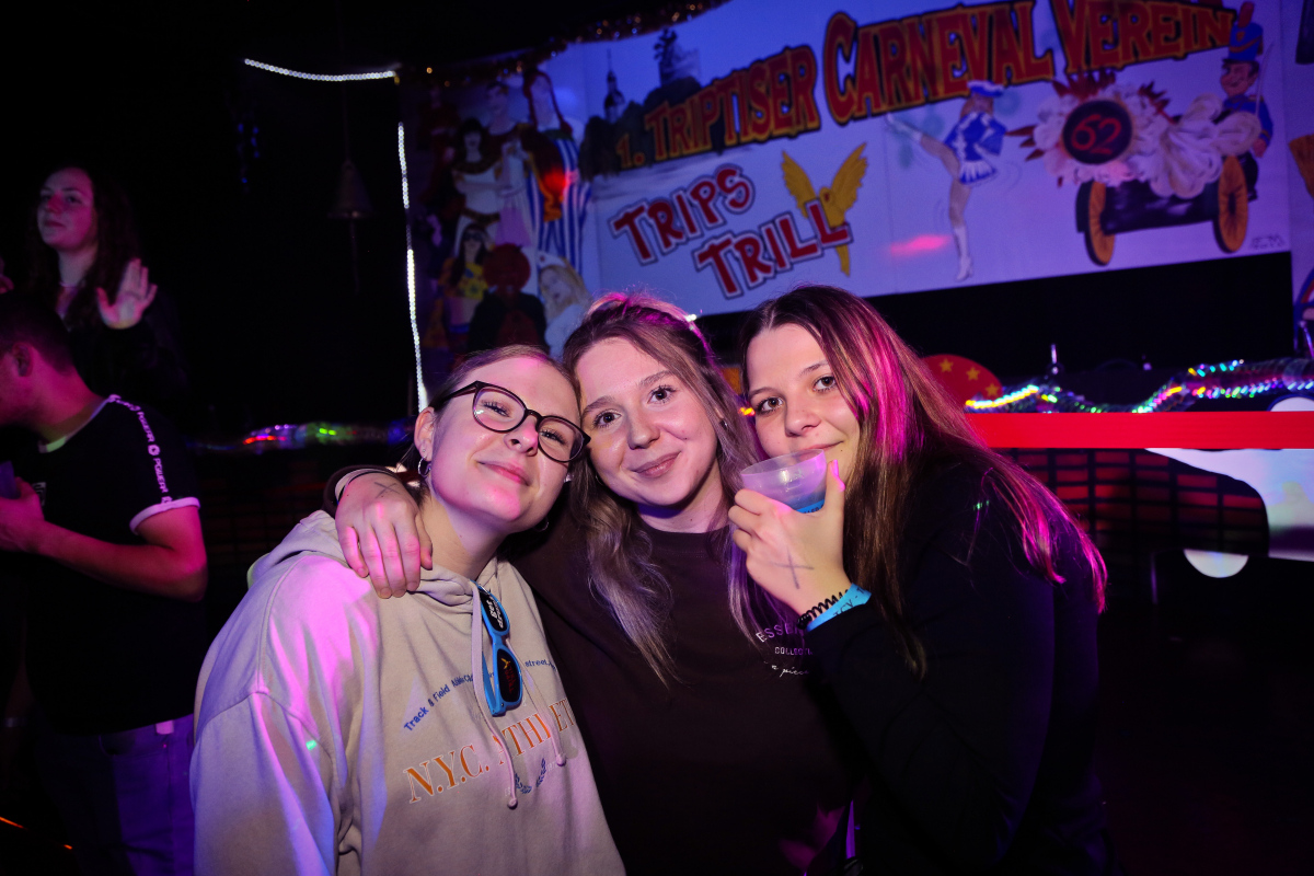 11_11_eeroeffnungsparty-102