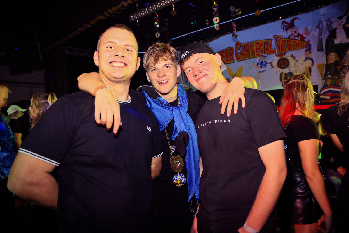 11_11_eeroeffnungsparty-111