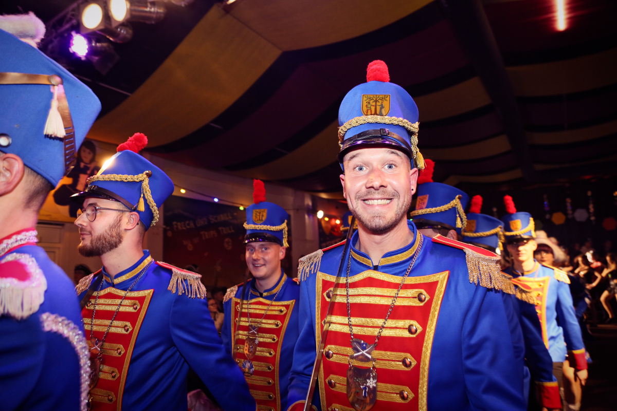 11_11_eeroeffnungsparty-25