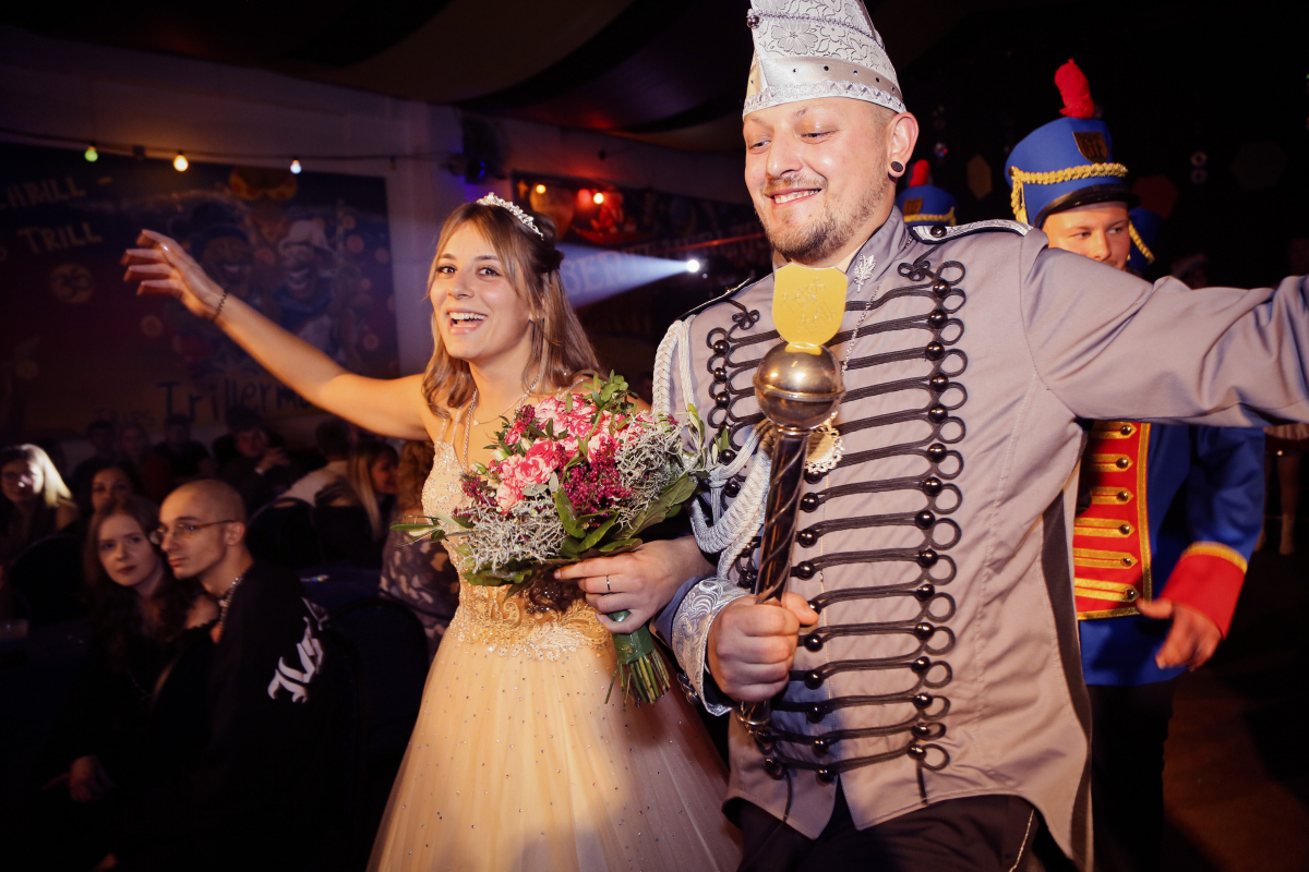 11_11_eeroeffnungsparty-27