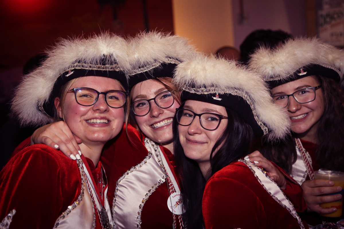 11_11_eeroeffnungsparty-33