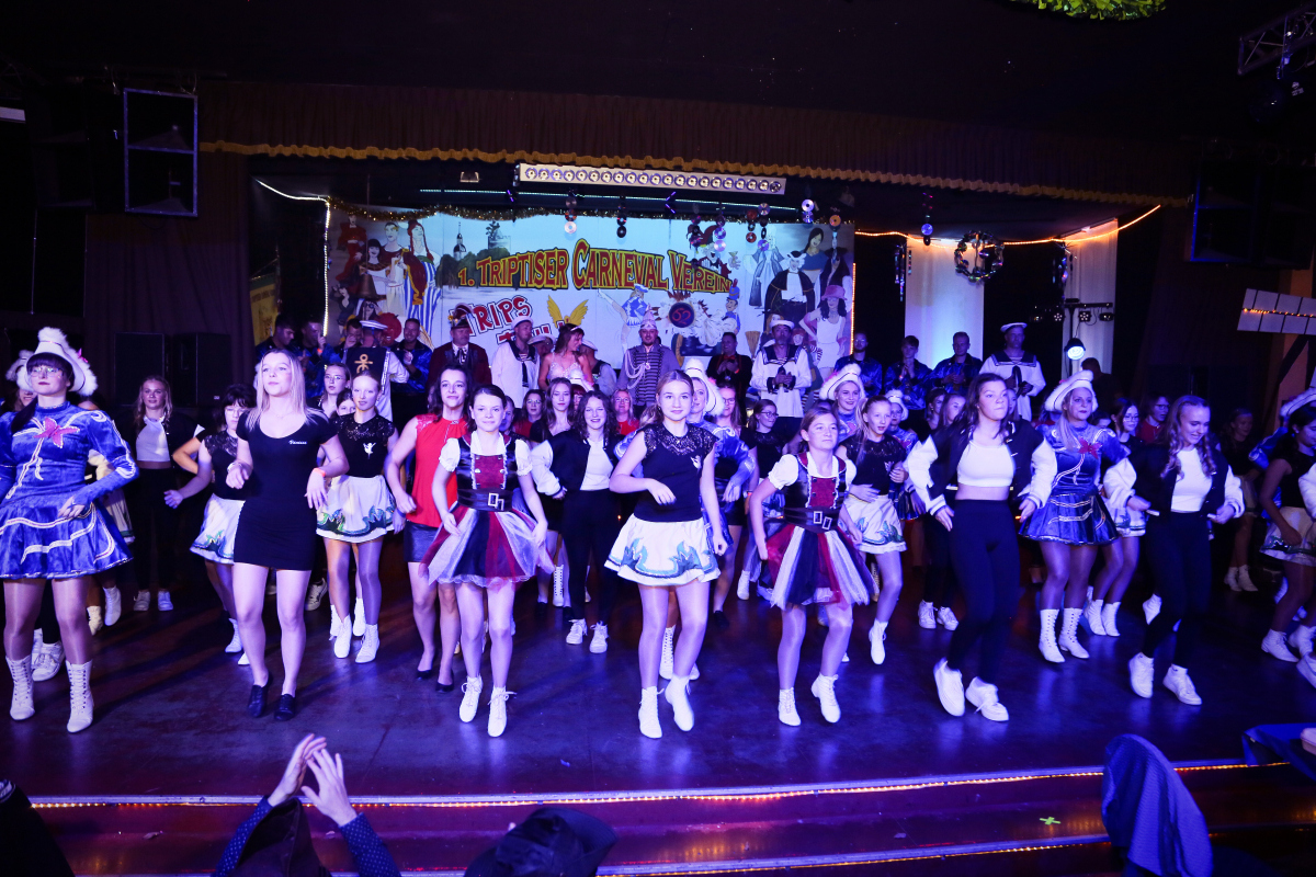 11_11_eeroeffnungsparty-45