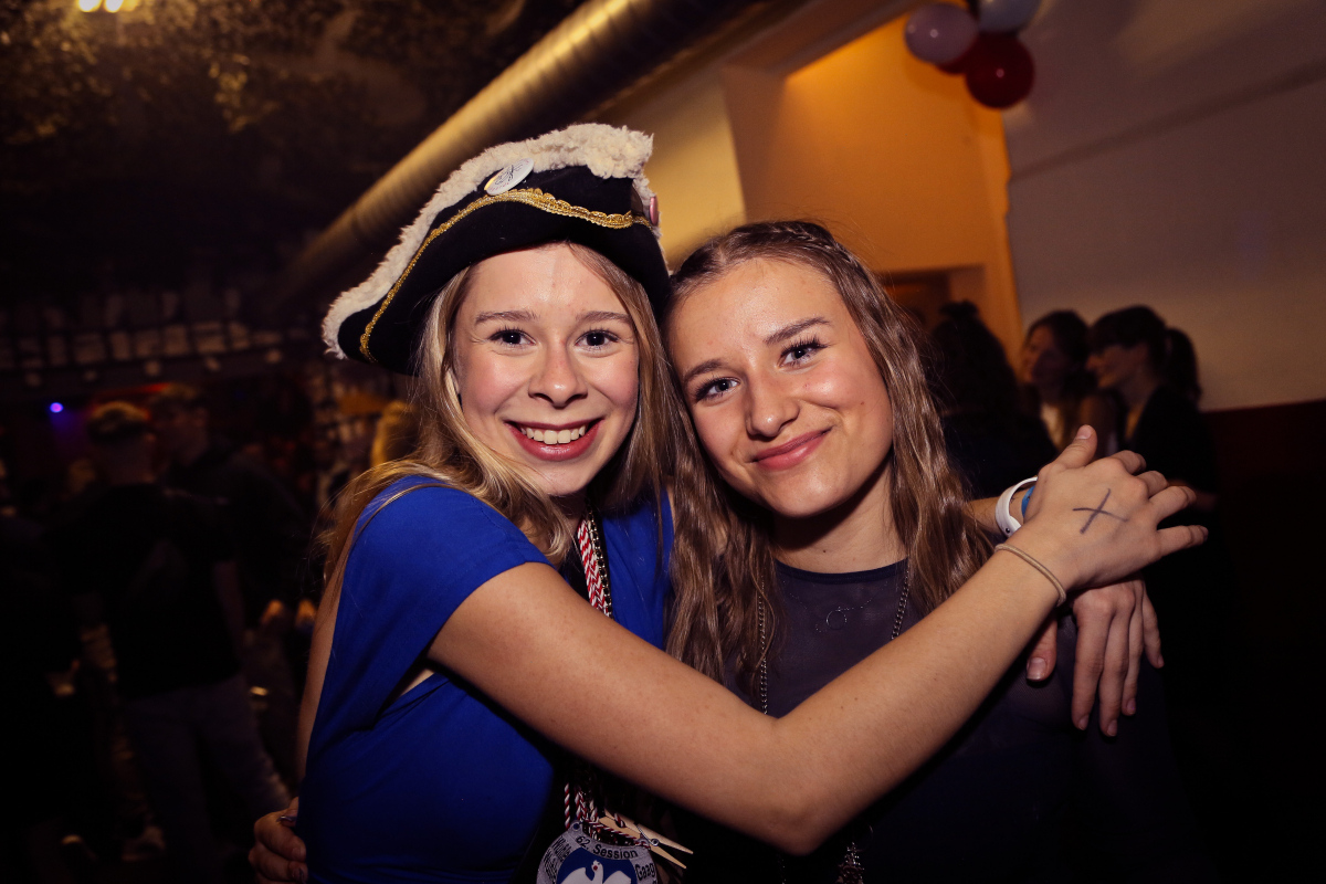 11_11_eeroeffnungsparty-66