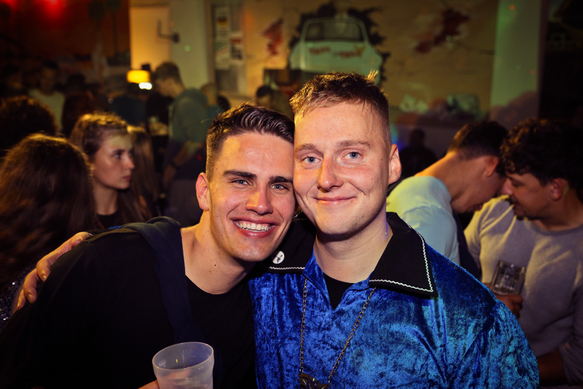 11_11_eeroeffnungsparty-79