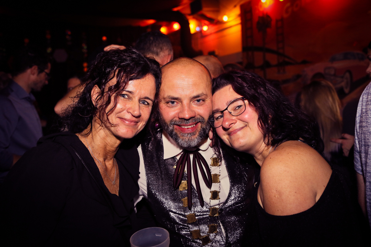 11_11_eeroeffnungsparty-95