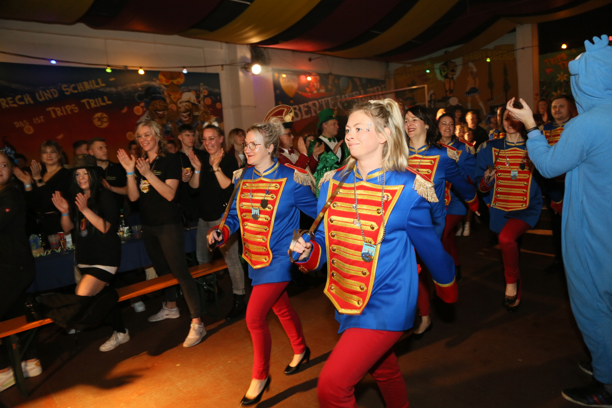 rosenmontag2023-12