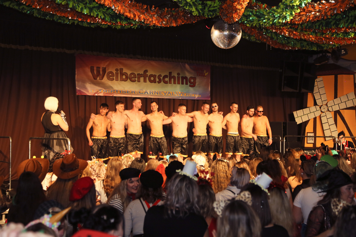 weiberfasching_2025-107