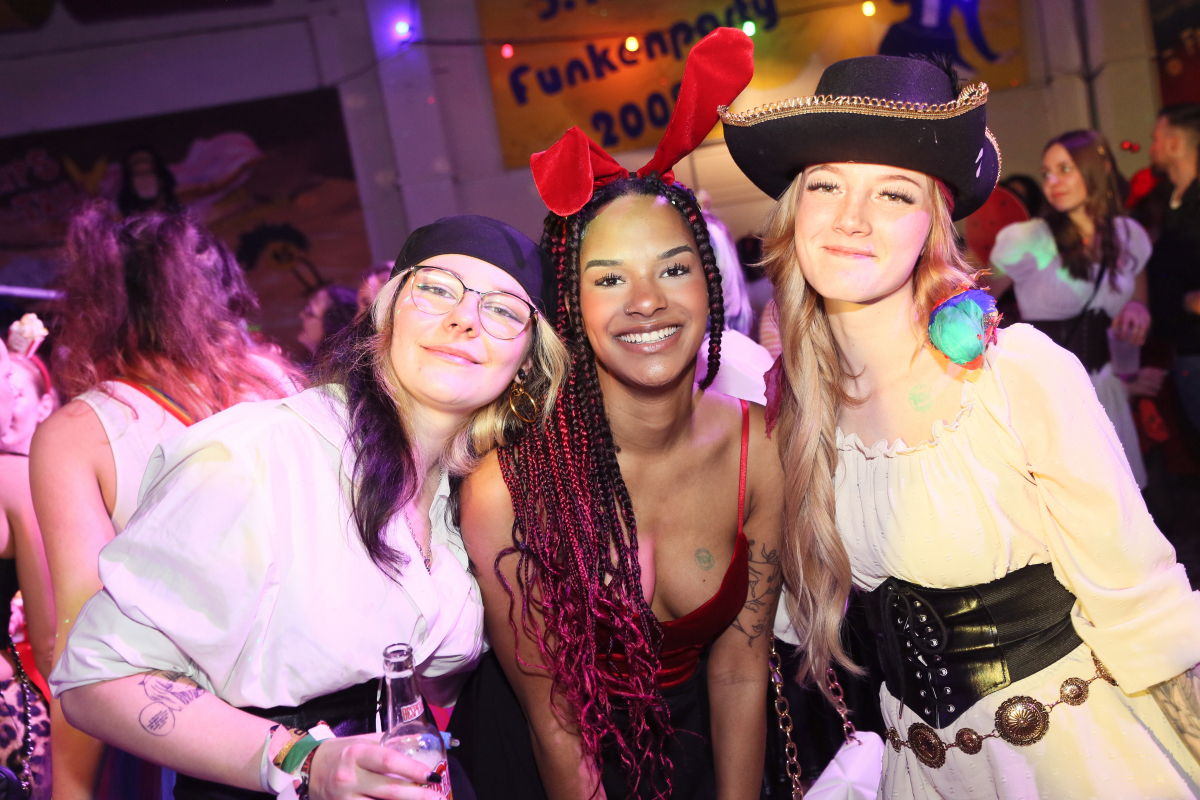 weiberfasching_2025-141