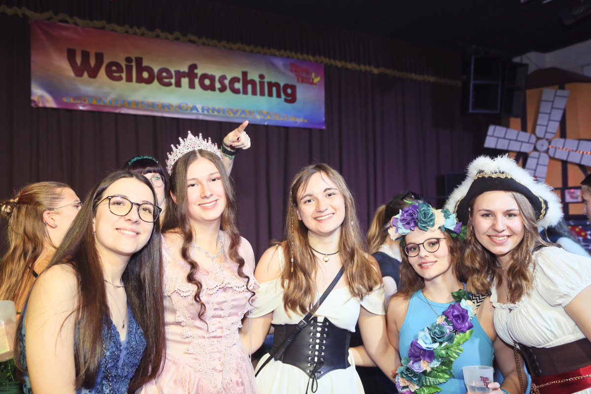 weiberfasching_2026-105